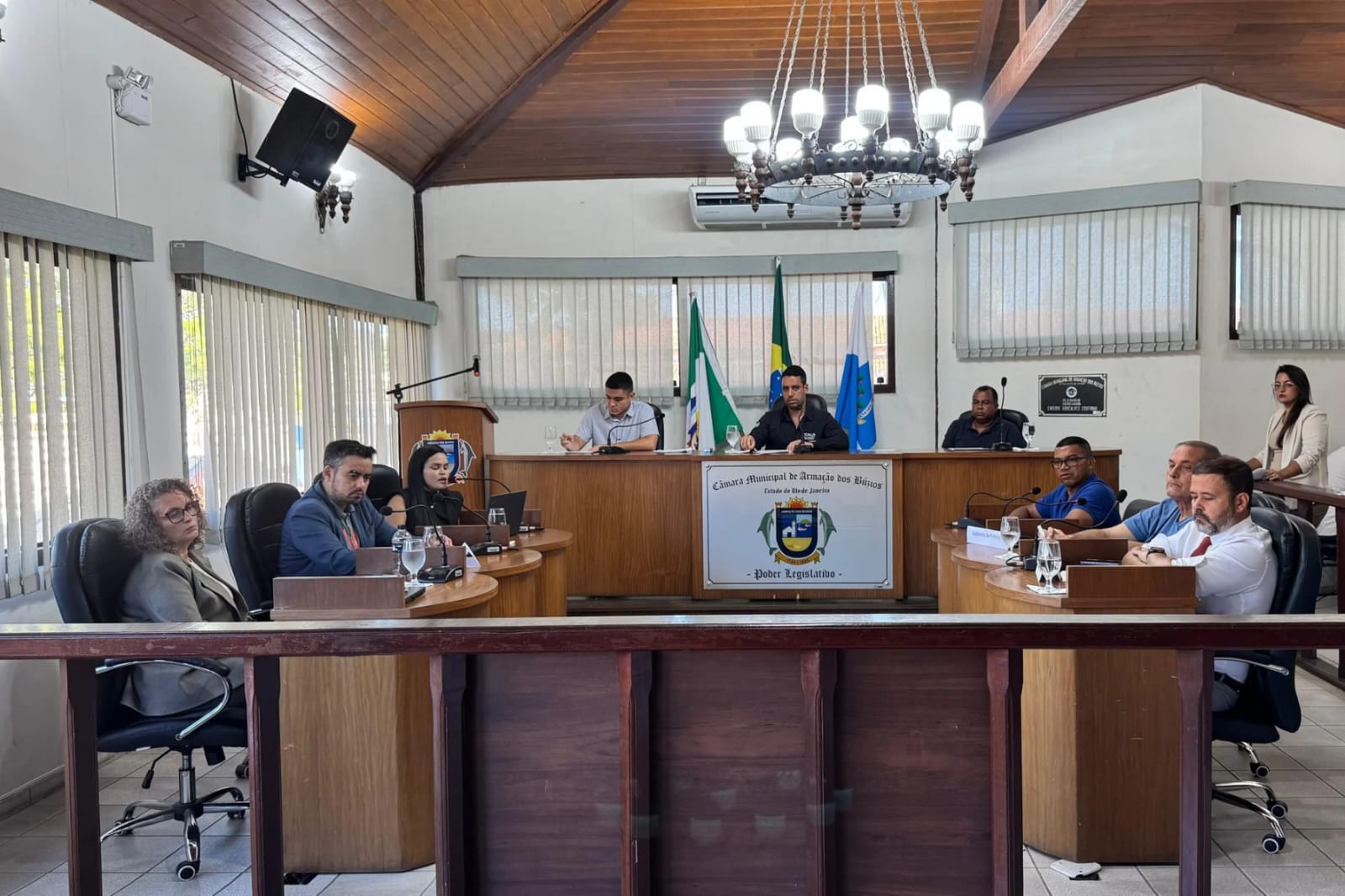 Audiência Pública na Câmara de Búzios cobra por melhorias nos serviços da Enel