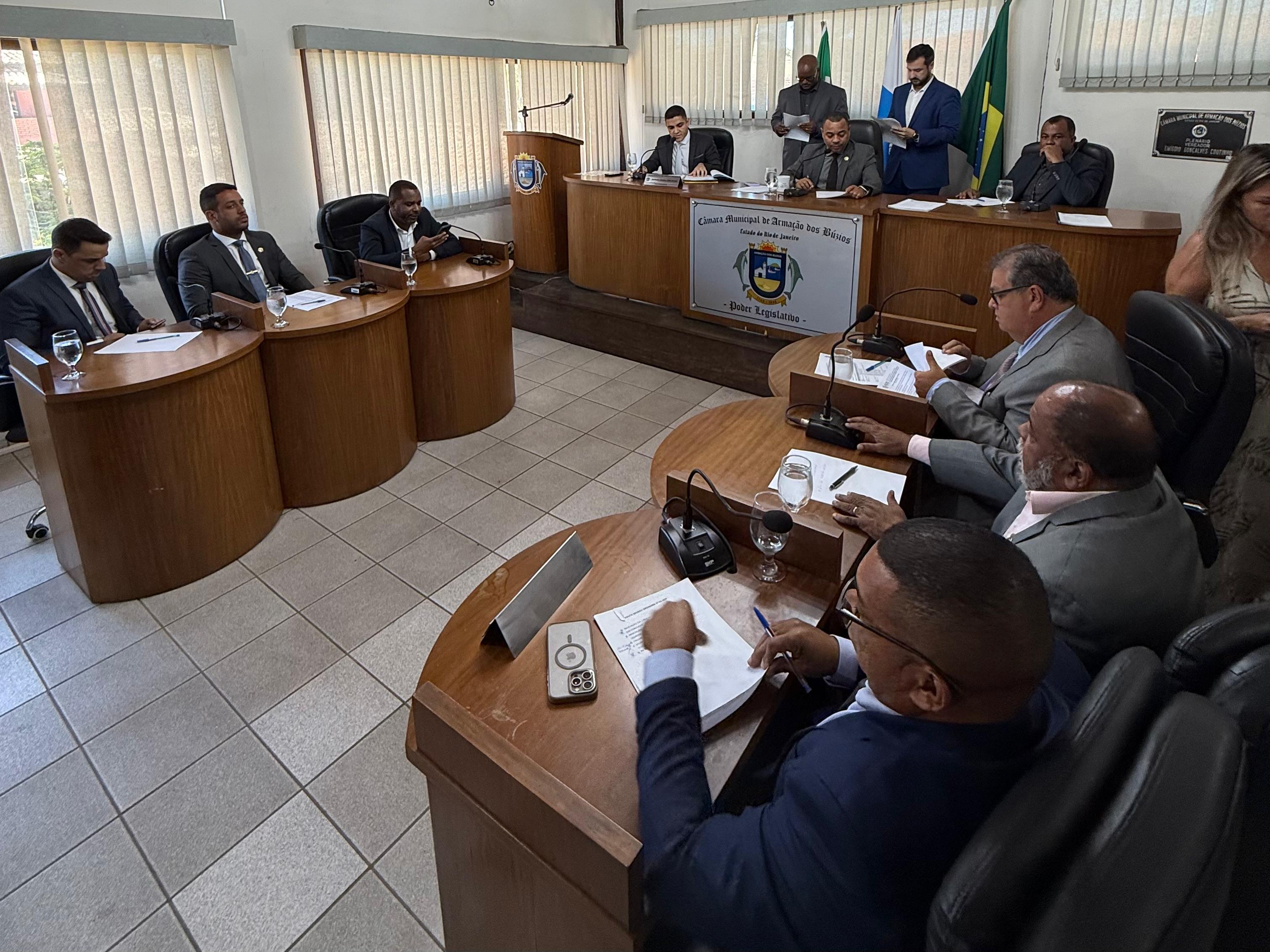 Câmara aprova revisão geral anual da remuneração dos servidores municipais de Búzios