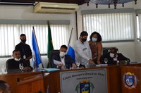 Secretários Municipais Pedem Autorização ao Legislativo para Viagem Oficial 