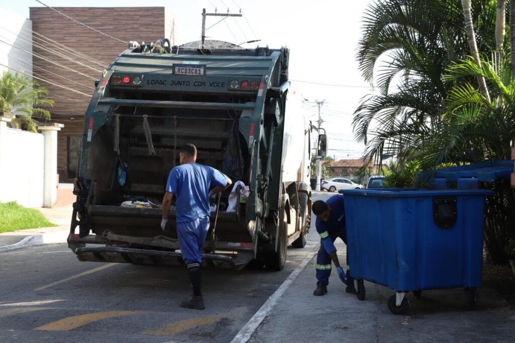 Caminhões de lixo de Búzios podem ser obrigados a ter coletores de chorume