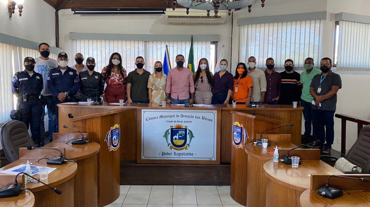 Comissão de Defesa da Criança e do Adolescente Discute Políticas Públicas Para Juventude