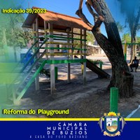 Indicação Solicita Reforma de Playground com Acessibilidade