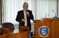 PL visa suspender a cobrança da taxa de iluminação pública por 10 meses