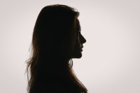 Projeto propõe alterações no auxílio a mulheres em situação de violência doméstica