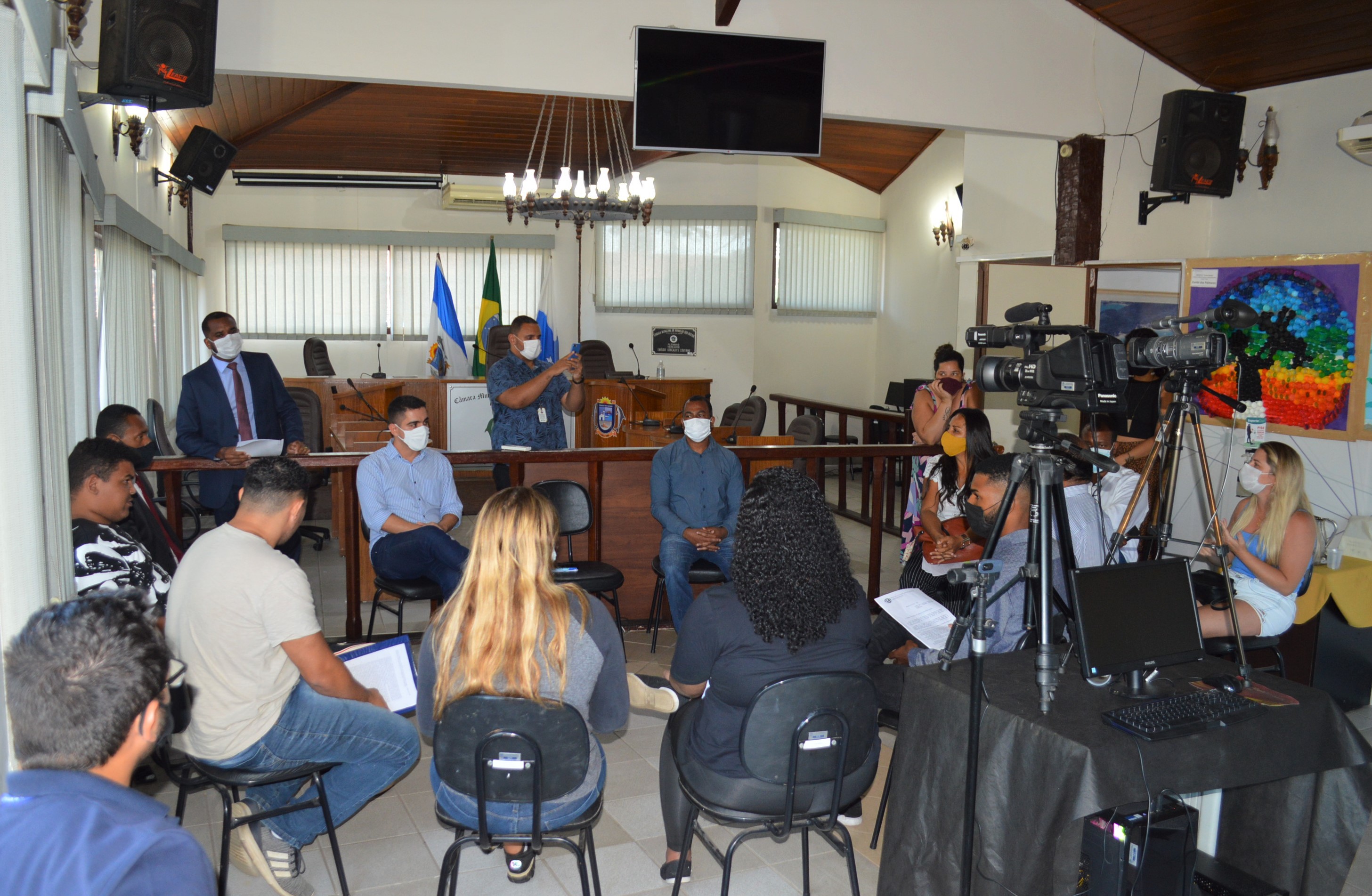 Reunião Discute Projeto de Assistência Universitária