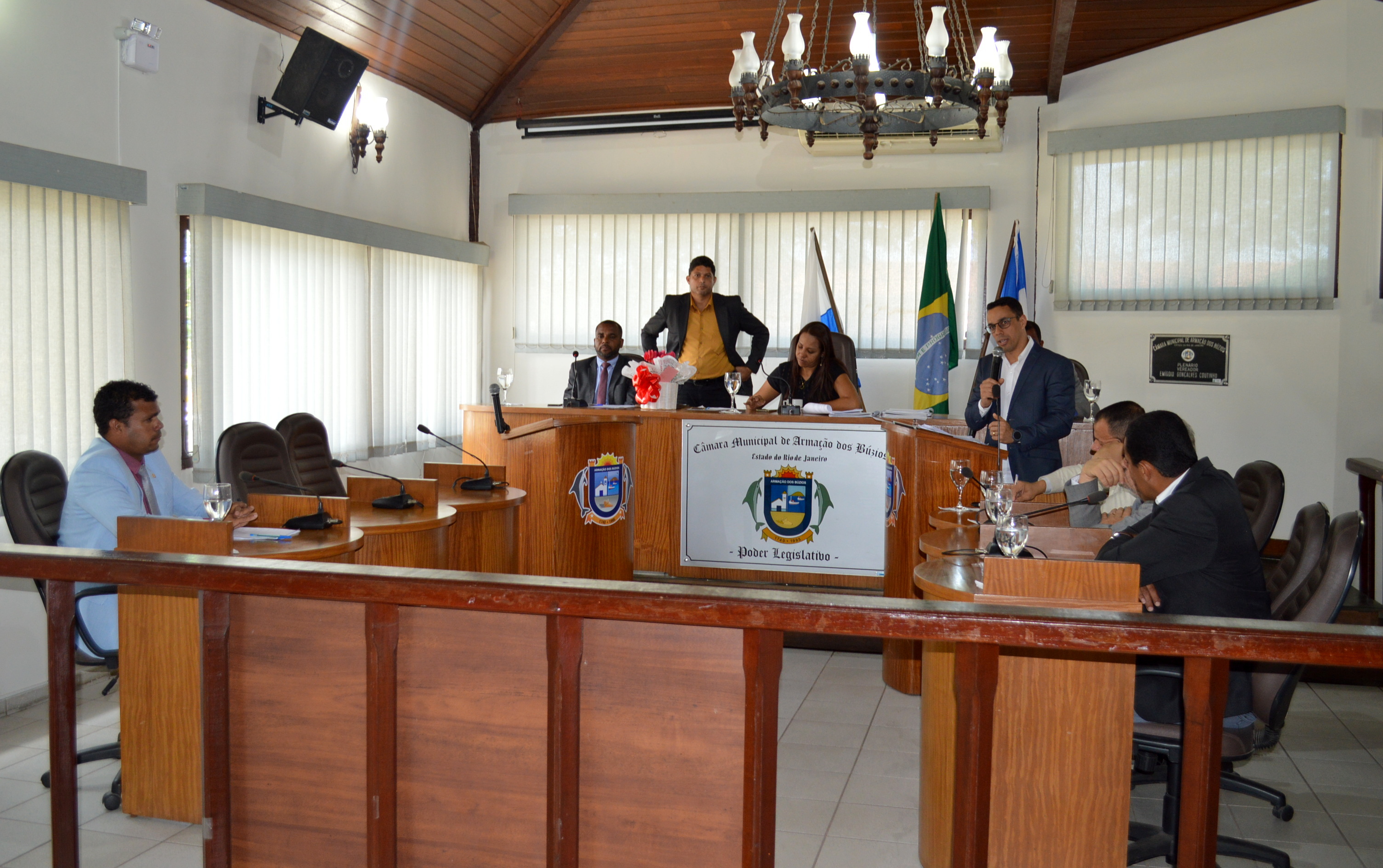 Secretário de Educação é Sabatinado na Câmara de Búzios