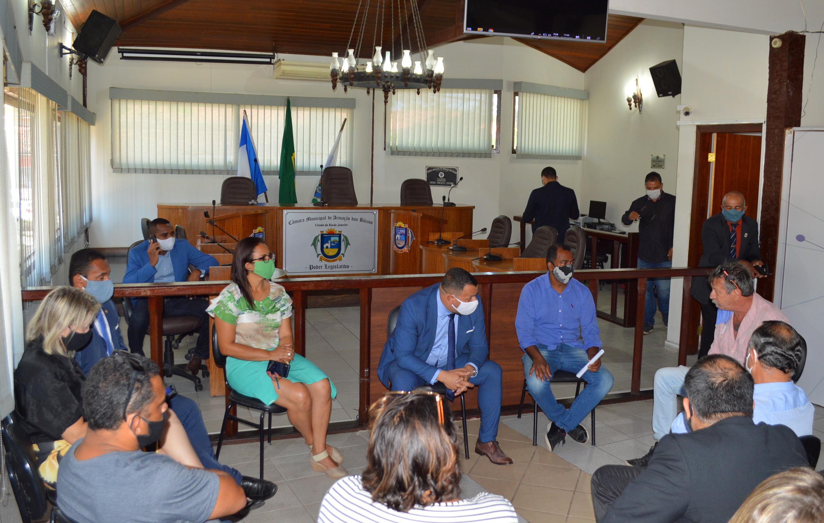 Secretário de Turismo Participa de Reunião Com Vereadores