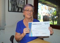 Servidora da Câmara de Búzios recebe certificado do Seminário sobre Ouvidoria nos Órgãos Públicos