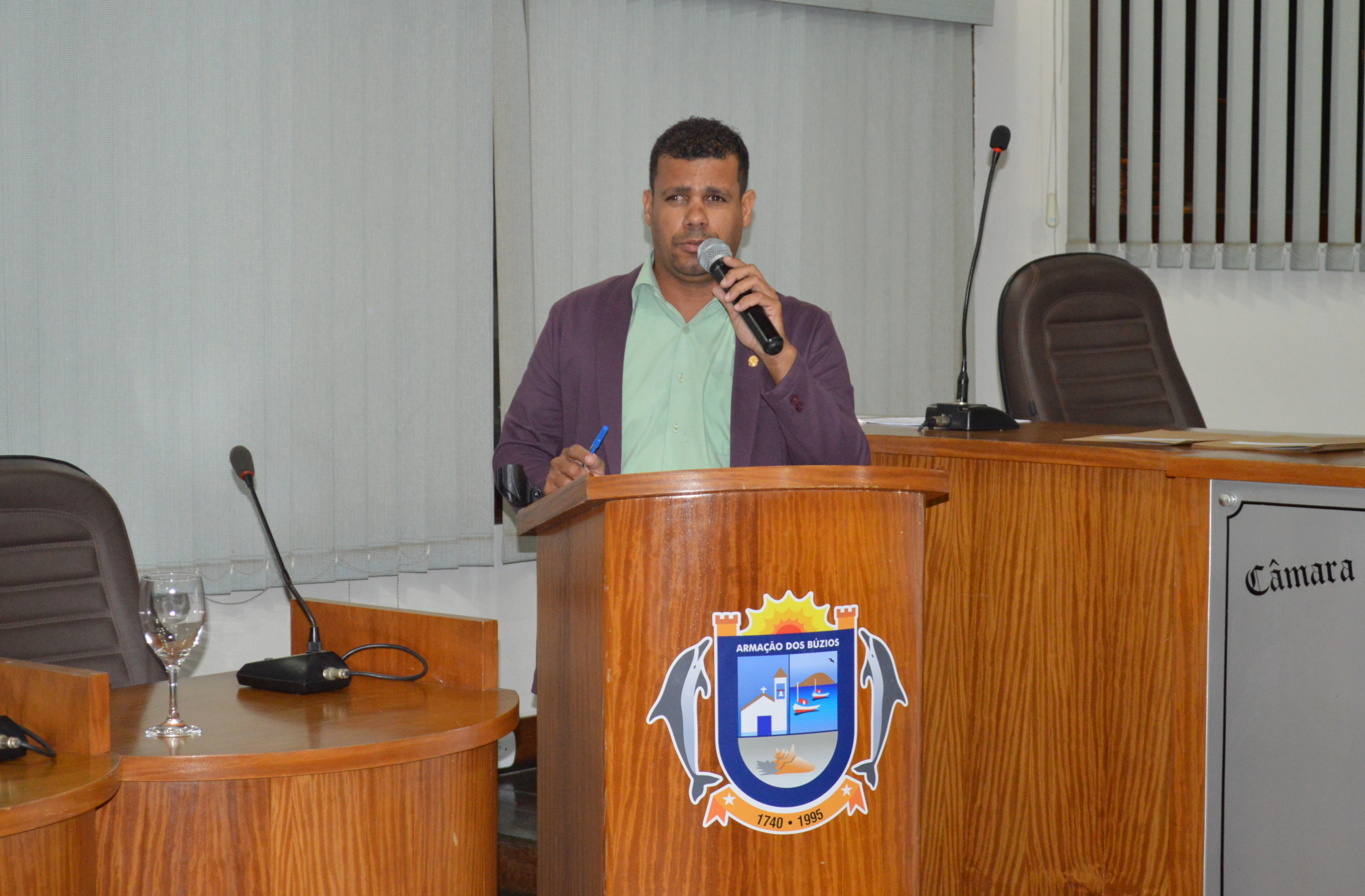 Vereador Reclama de Motos Barulhentas e Pede Fiscalização ao Prefeito